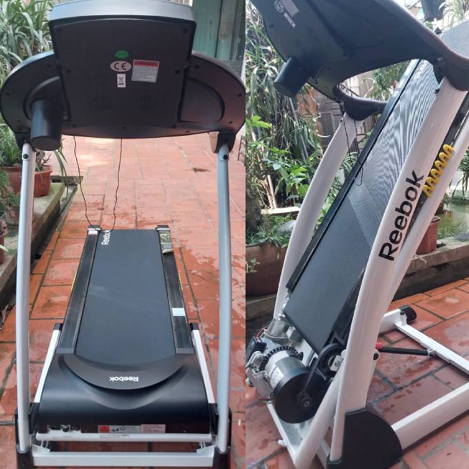 Máy chạy bộ Reebok ZR8 11820BK thanh lý còn tốt 95%